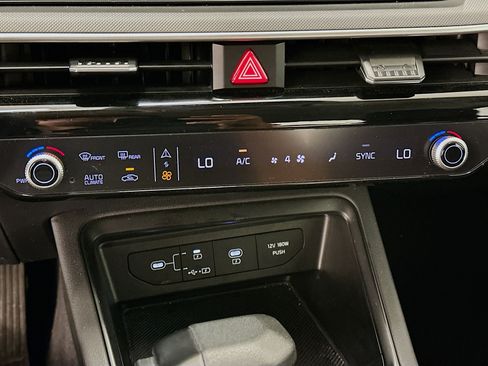 Used 2025 Kia K5 LXS image 24