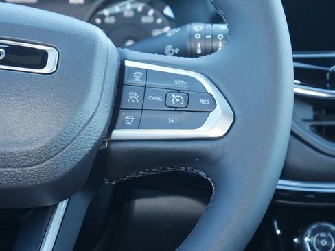New 2026 Jeep Compass Limited AWD/4WD image 13