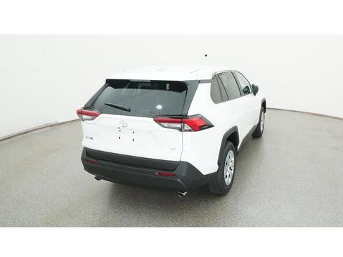 Used 2025 Toyota RAV4 LE FWD image 9