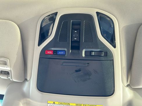 Used 2021 Subaru Outback Premium image 29