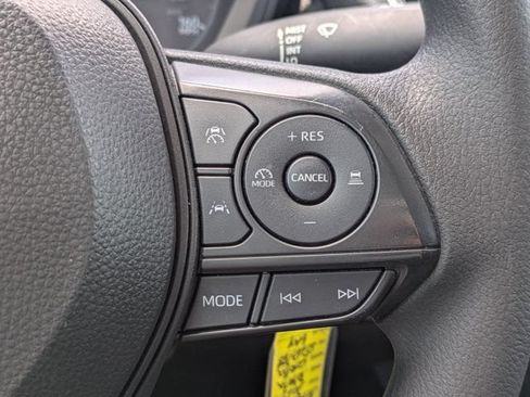 Used 2025 Toyota Corolla LE FWD image 23