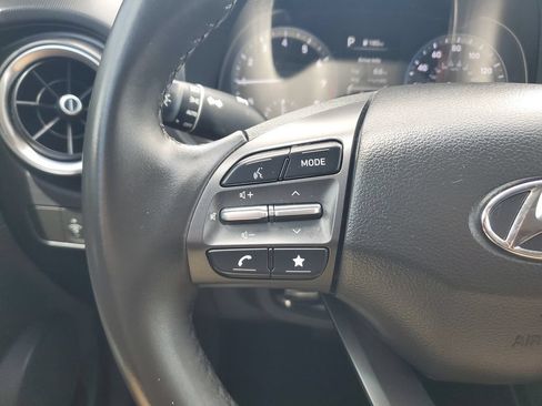 Certified 2023 Hyundai Kona SEL w/ Convenience Package AWD/4WD image 21