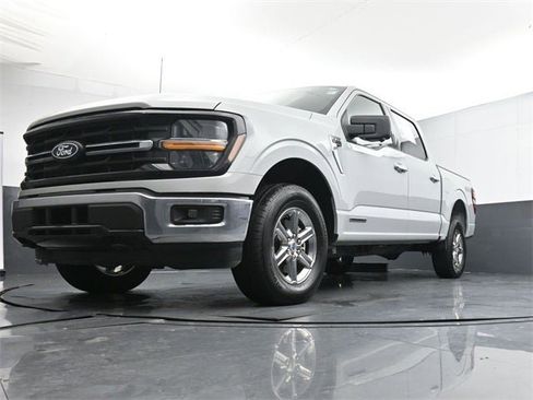 Used 2024 Ford F150 XLT w/ Mobile Office Package image 31