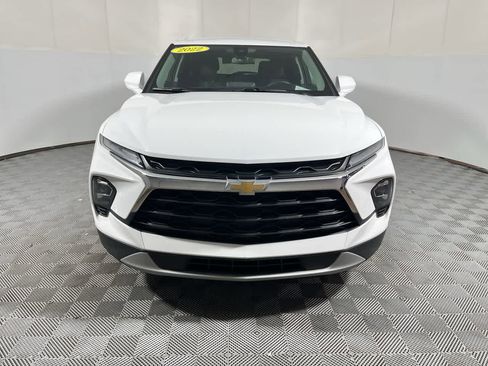 Used 2022 Chevrolet Equinox Premier w/ LPO, Floor Liner Package AWD/4WD image 3