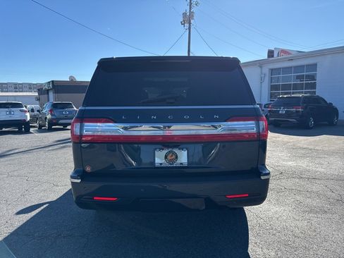 Used 2021 Lincoln Navigator Reserve image 40