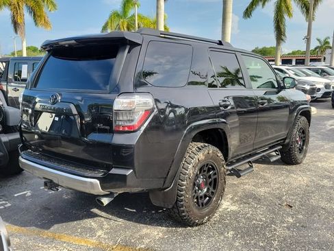 Used 2023 Toyota 4Runner TRD Off-Road Premium w/ Moonroof Package AWD/4WD image 3