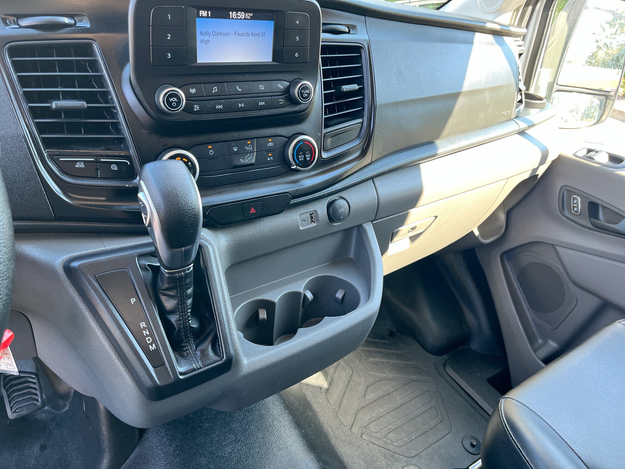 Used 2025 Ford Transit 250 148 High Roof Extended w/ Load Area Protection Package RWD image 24