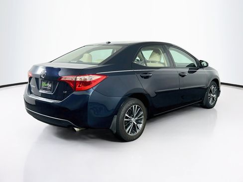 Used 2017 Toyota Corolla LE w/ LE Premium Package w/Moonroof FWD image 9