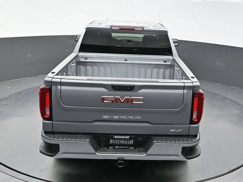 Used 2025 GMC Sierra 1500 SLT AWD/4WD image 39