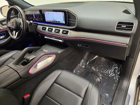 Used 2022 Mercedes-Benz GLE 350 4MATIC w/ Premium Package image 27