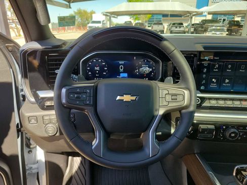 New 2026 Chevrolet Silverado 1500 High Country w/ Technology Package AWD/4WD image 19