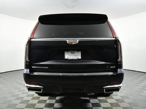Certified 2022 Cadillac Escalade ESV Premium Luxury w/ Performance Package image 4