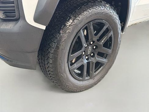 Used 2025 Chevrolet Colorado Trail Boss w/ Midnight Edition image 24