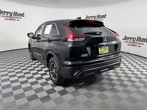 Used 2025 Mitsubishi Eclipse Cross ES image 8