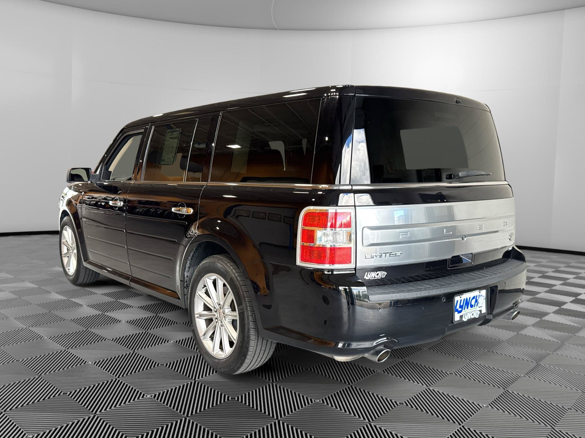 Used 2019 Ford Flex Limited AWD/4WD image 3