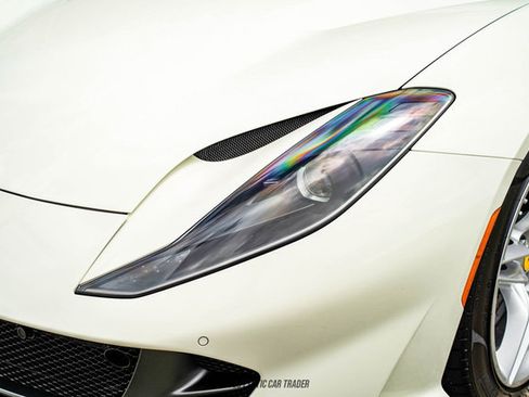 Used 2019 Ferrari 812 Superfast image 97