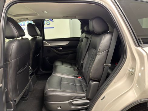 Used 2024 MAZDA CX-90 3.3 Turbo w/ Preferred Plus image 32