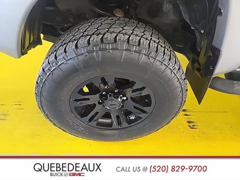 Used 2015 Toyota Tacoma PreRunner image 8