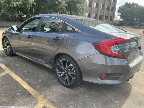 Used 2019 Honda Civic Sport image 5