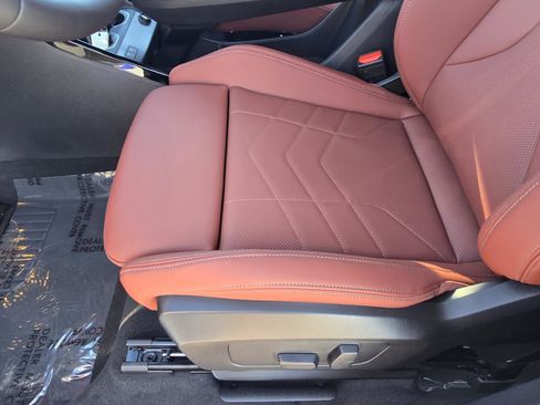 New 2026 BMW X2 xDrive28i w/ Technology Package image 10