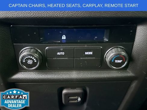 Used 2023 Chevrolet Traverse LT FWD image 23