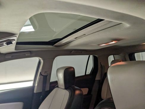 Used 2012 GMC Terrain SLT image 12