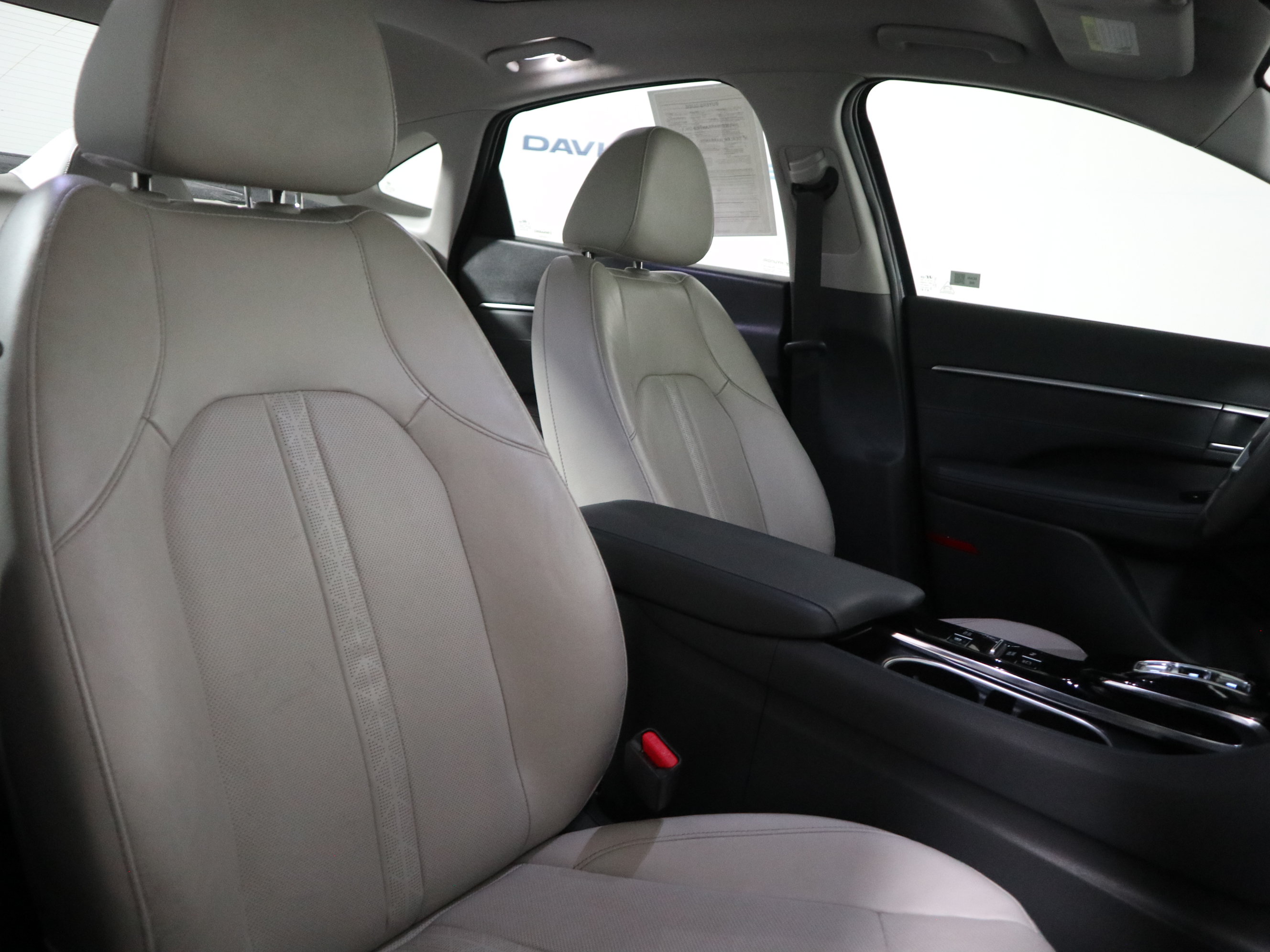 Used 2022 Hyundai Sonata Limited FWD image 19