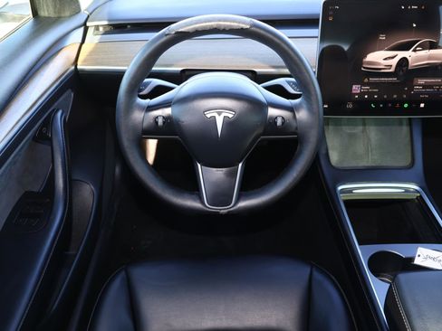 Used 2022 Tesla Model 3 Long Range image 7