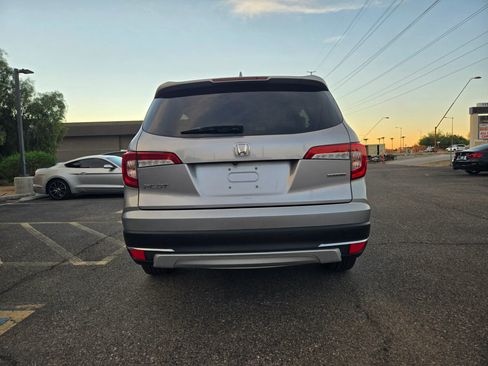 Used 2020 Honda Pilot Touring image 12