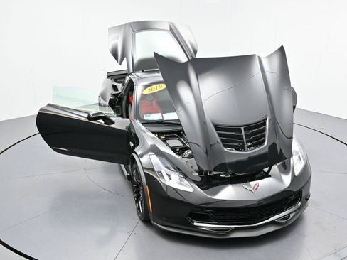 Used 2019 Chevrolet Corvette Z06 RWD image 37