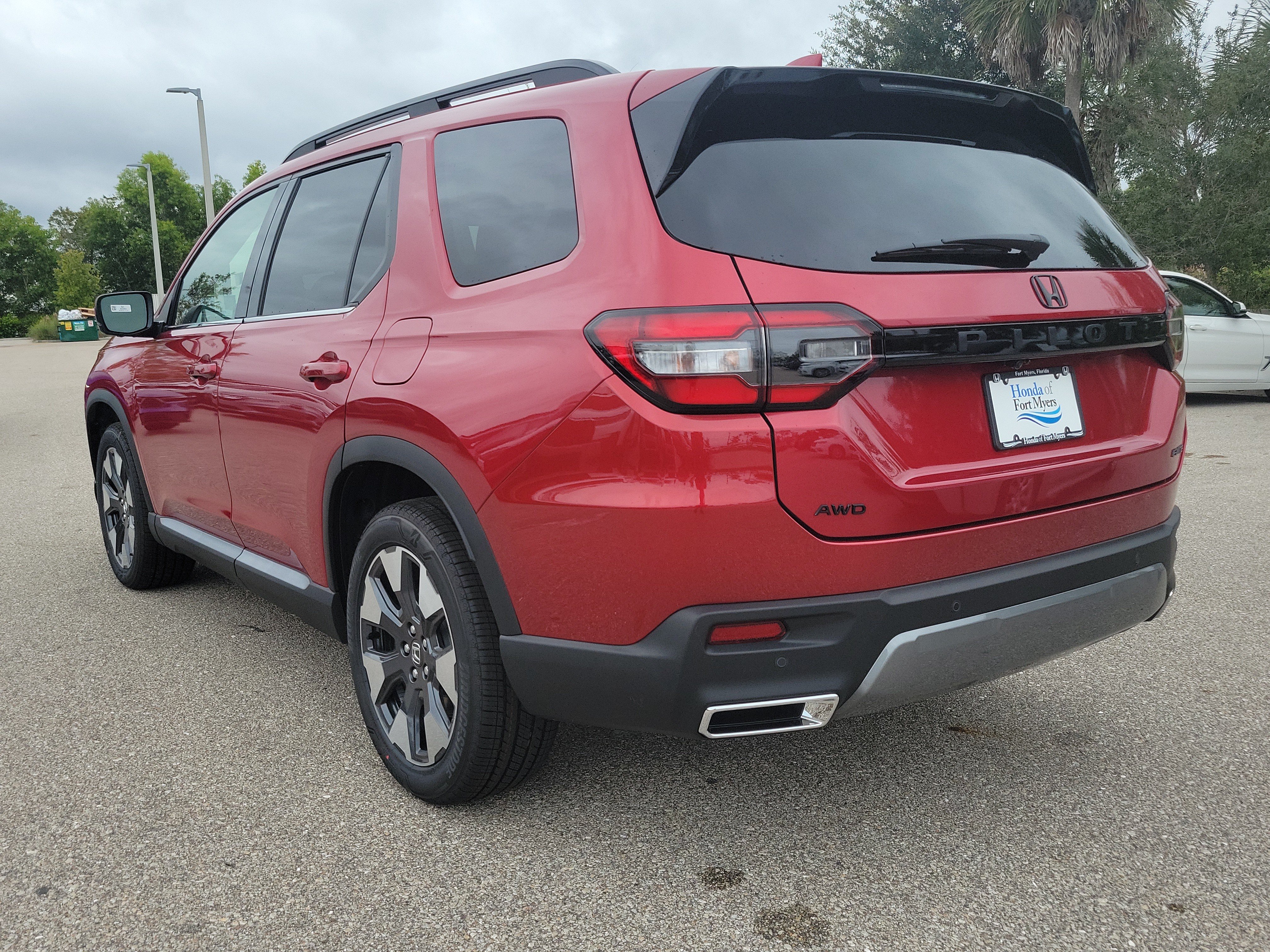New 2026 Honda Pilot Elite image 4