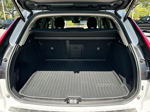 Used 2023 Volvo XC60 B5 Plus w/ Protection Package Premier image 27