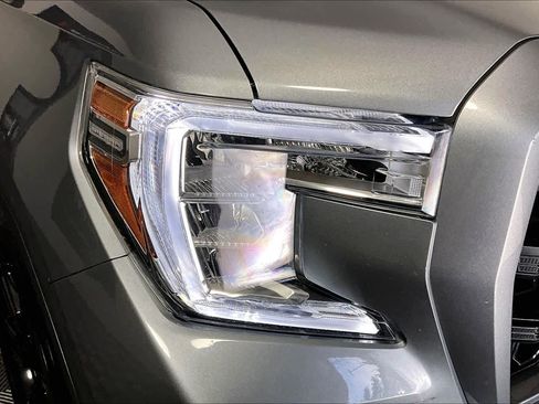 Used 2021 GMC Sierra 1500 Elevation w/ Driver Alert Package I image 23