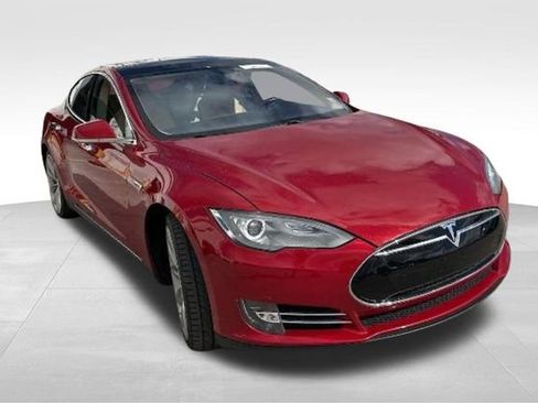 Used 2014 Tesla Model S image 3