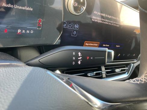 New 2026 Chevrolet Equinox EV LT image 15