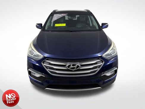 Used 2018 Hyundai Santa Fe Sport w/ Cargo Package FWD image 9