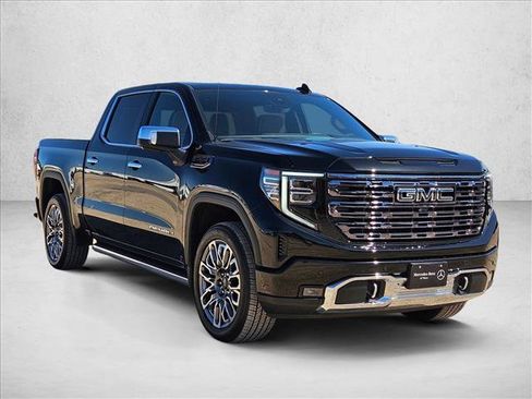 Used 2026 GMC Sierra 1500 Denali Ultimate AWD/4WD image 3