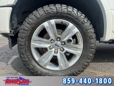 Used 2019 Ford F150 Platinum w/ Equipment Group 701A Luxury image 17