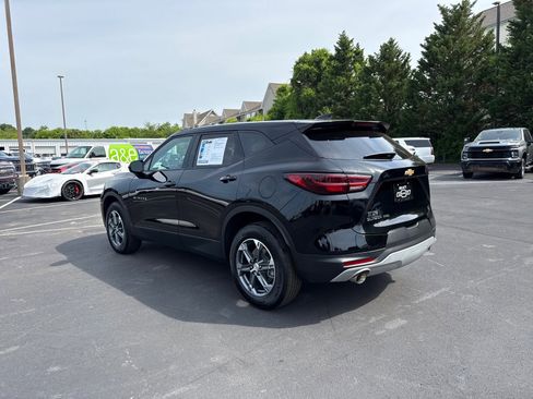 Used 2025 Chevrolet Blazer LT AWD/4WD image 5