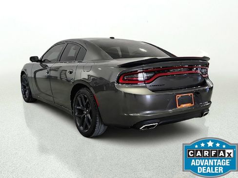 Used 2021 Dodge Charger SXT w/ Blacktop Package RWD image 5
