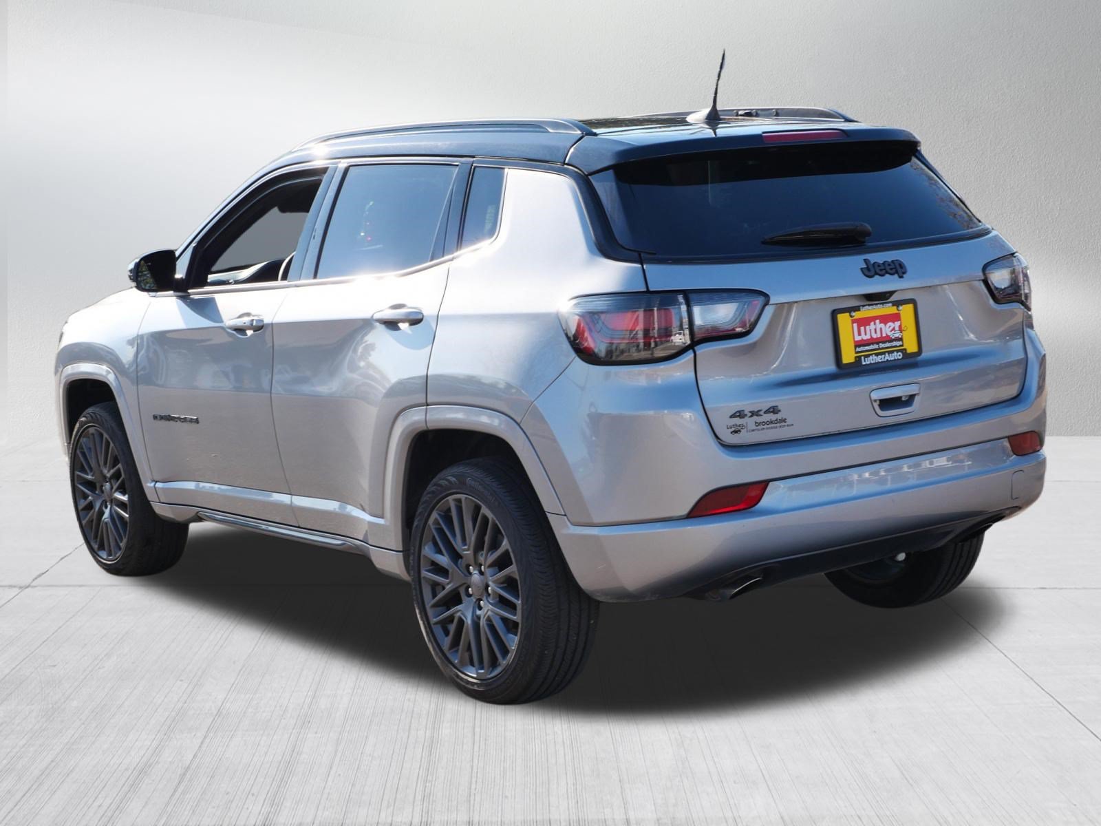 Used 2023 Jeep Compass High Altitude AWD/4WD image 5