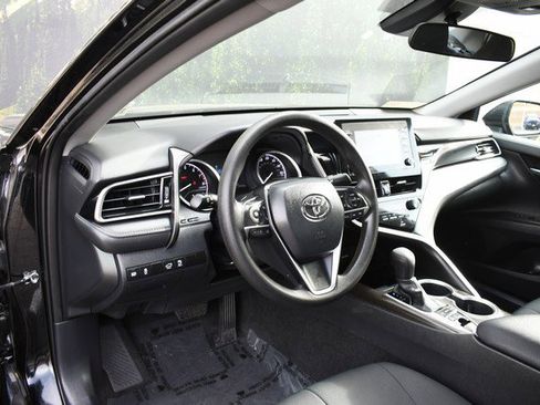 Used 2023 Toyota Camry LE image 14