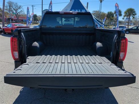 Used 2024 GMC Sierra 1500 Elevation w/ Preferred Package image 13