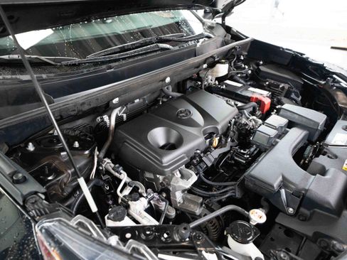 Used 2023 Toyota RAV4 XLE image 32