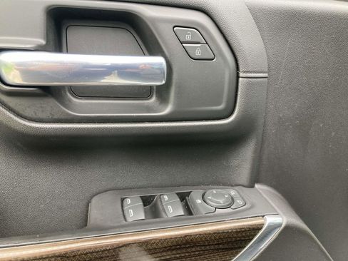 Used 2020 Chevrolet Silverado 1500 LT w/ Texas Edition image 19