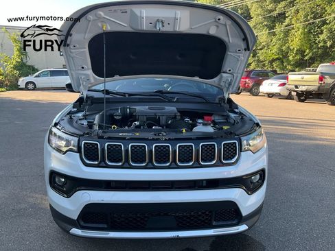 Used 2023 Jeep Compass Limited AWD/4WD image 33