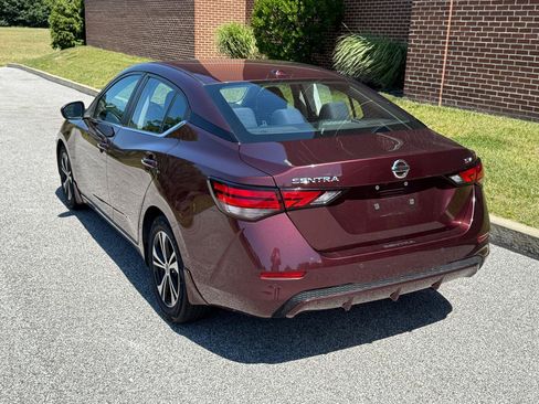 Used 2021 Nissan Sentra SV FWD image 9
