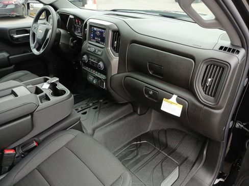 New 2026 Chevrolet Silverado 1500 Custom w/ Turbomax Blackout Package image 30