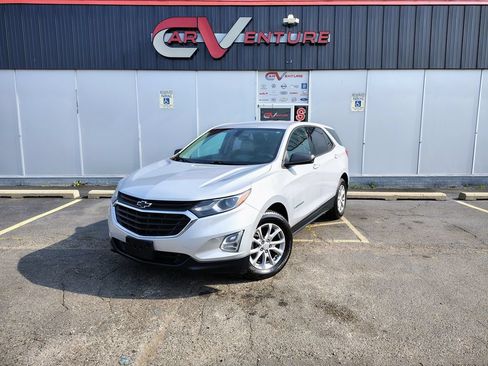 Used 2018 Chevrolet Equinox LS FWD image 1