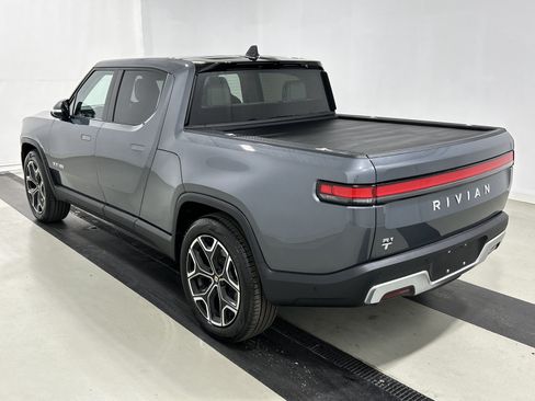 Used 2023 Rivian R1T Adventure AWD/4WD image 3